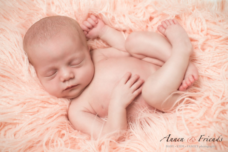 Babybauchfotos-Newbornfotos-Babyfotos-Kidsfotos-Familienfotos-Merzig-Saarland-Luxemburg-Annen_Friends_photgraphie-15-19. Mai 2016