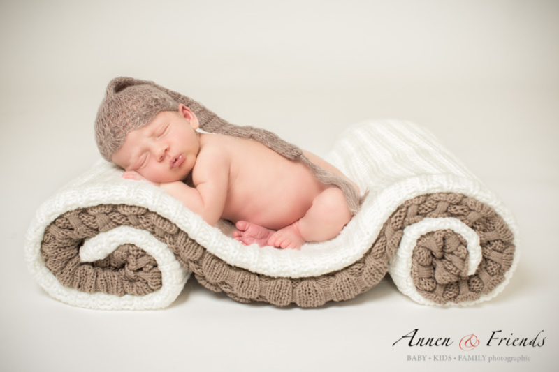 Babybauchfotos-Newbornfotos-Babyfotos-Kidsfotos-Familienfotos-Merzig-Saarland-Luxemburg-Annen_Friends_photgraphie-16-28. Juni 2016