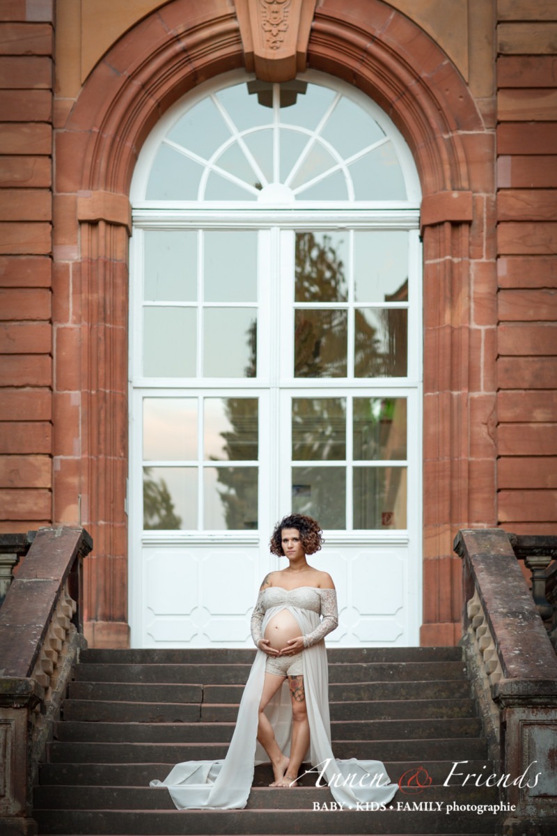 Outdoor Babybauch-Shooting