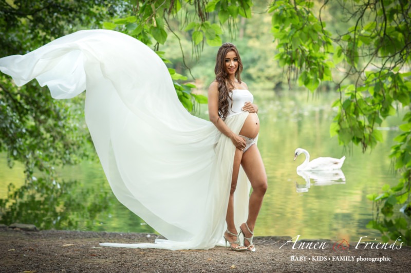 Outdoor Babybauch-Shooting
