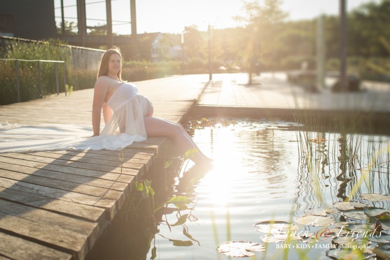 Outdoor Babybauch-Shooting