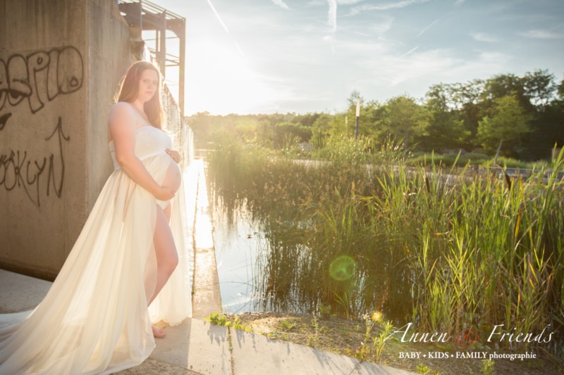 Outdoor Babybauch-Shooting