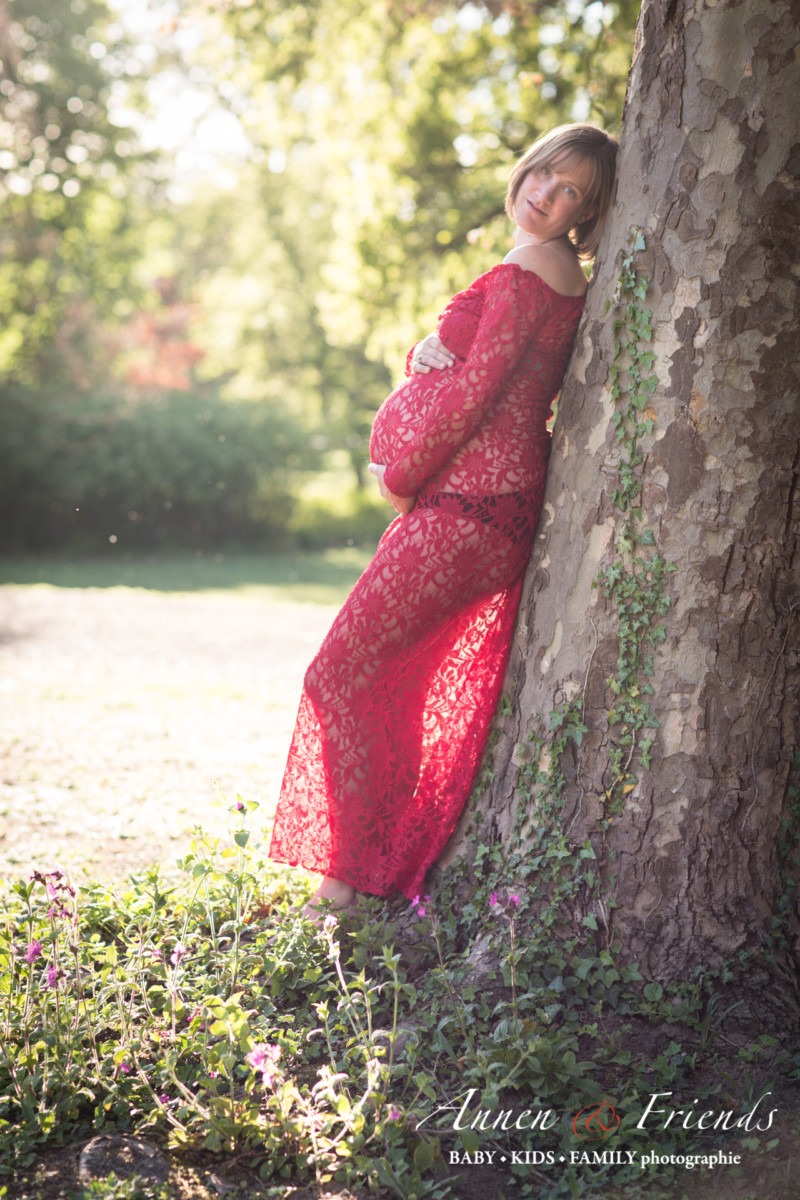Outdoor Babybauch-Shooting